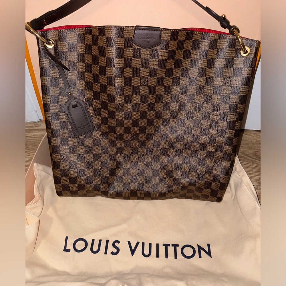 Brand New Louis Vuitton Purse